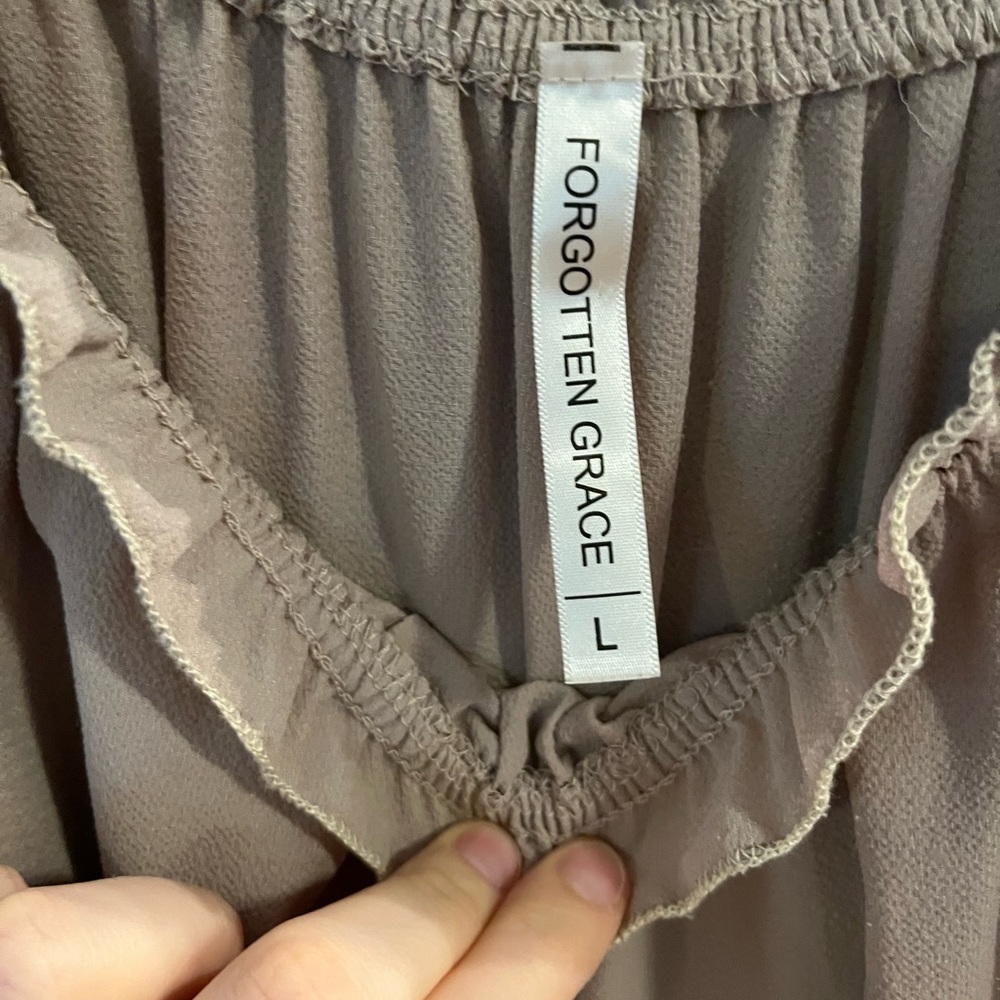 Beige blouse - Picture 3 of 3